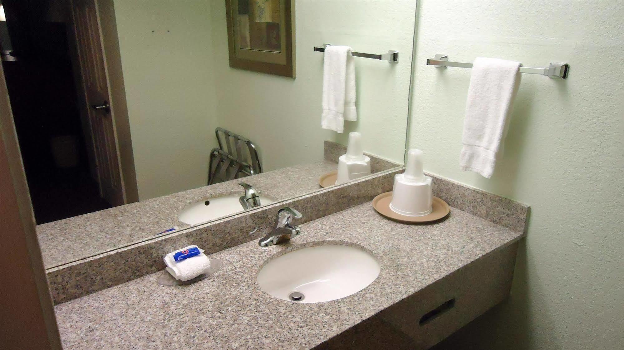 Motel 6 Denham Springs, La Eksteriør bilde